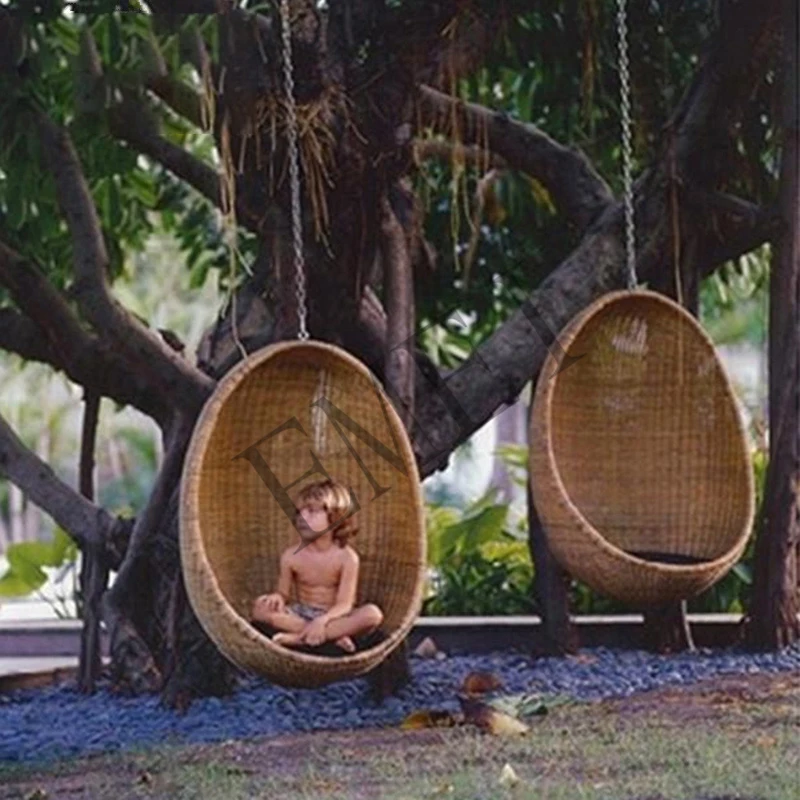 كرسي معلق للحدائق والشرفات وال - مراجعة Hanging Egg Chair وسعره