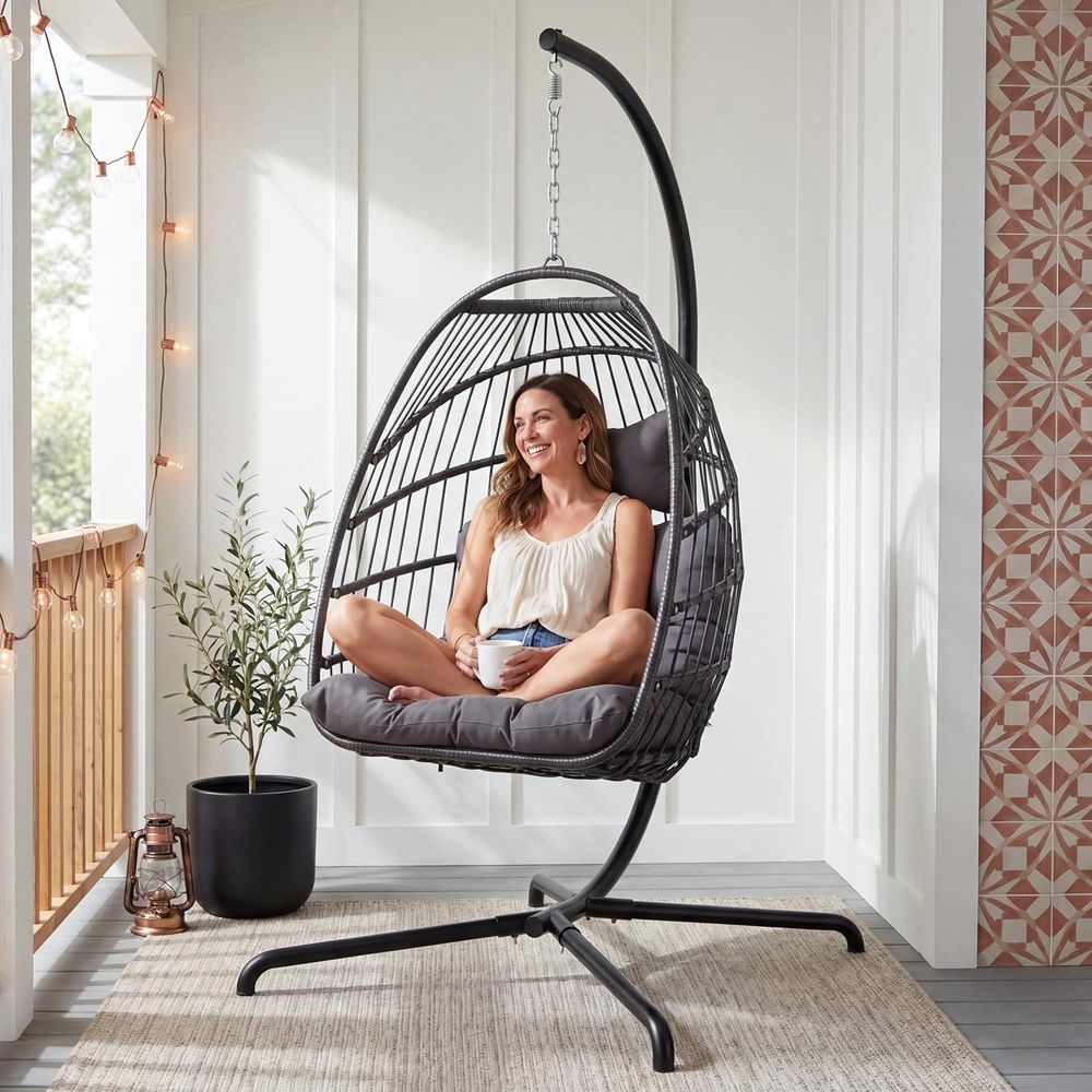 كرسي بيضاوي معلق متين للاستخدا - مراجعة Hanging Egg Chair وسعره