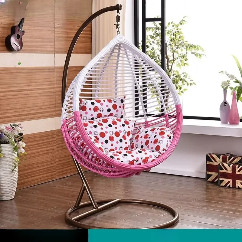 كرسي أرجوحة معلق على شكل بيضة  - مراجعة Hanging Egg Chair وسعره